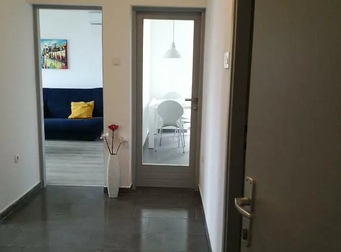 Niki * بولا